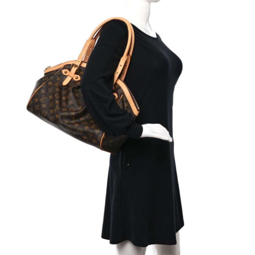 SOLD 💛Louis Vuitton Tivoli GM